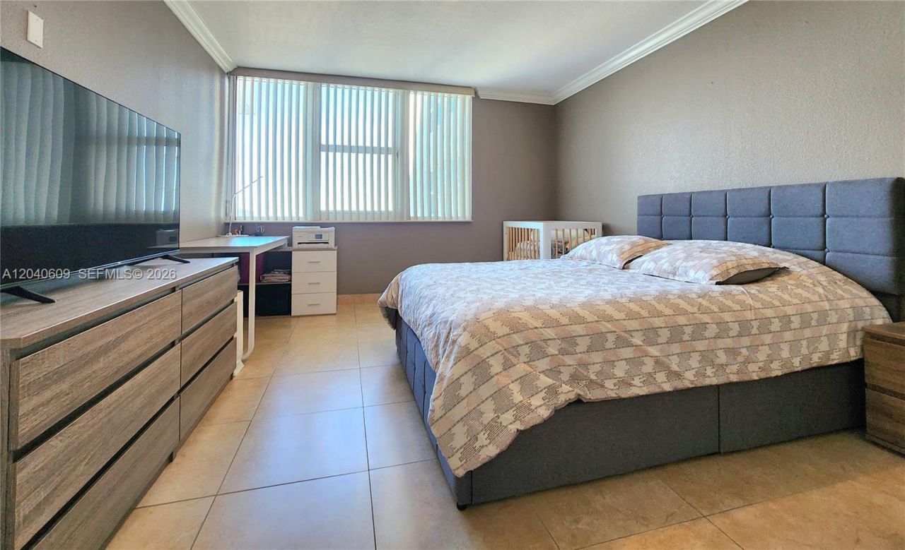 2030 S Ocean Dr , Unit 1901, Hallandale Beach, FL 33009 Photo