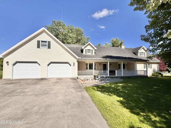 301 Liberty Lane , West Unity, OH 43570
