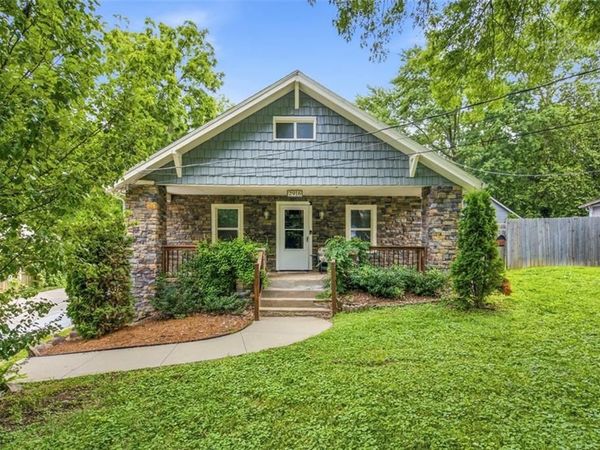 2916 N 52nd Street, Kansas City, KS 66104