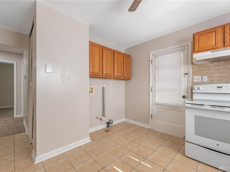 4945 Kolmar Avenue, Riverside, OH 45432 Photo 11