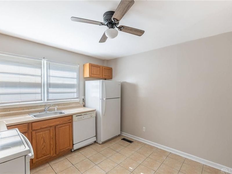 4945 Kolmar Avenue, Riverside, OH 45432 Photo 15