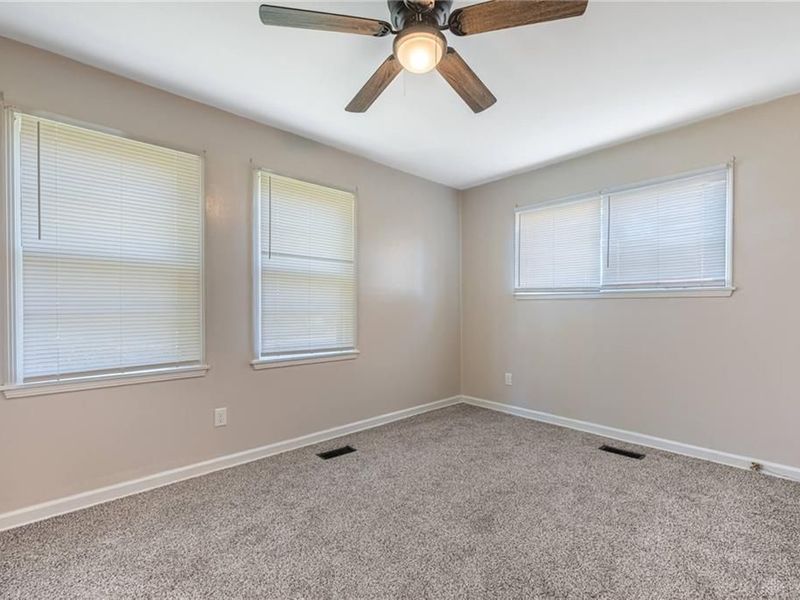 4945 Kolmar Avenue, Riverside, OH 45432 Photo 6