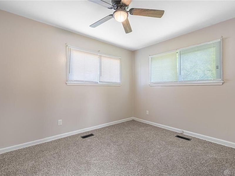 4945 Kolmar Avenue, Riverside, OH 45432 Photo 8
