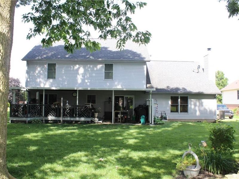 1070 Winston Lane, Tipp City, OH 45371 Photo 20