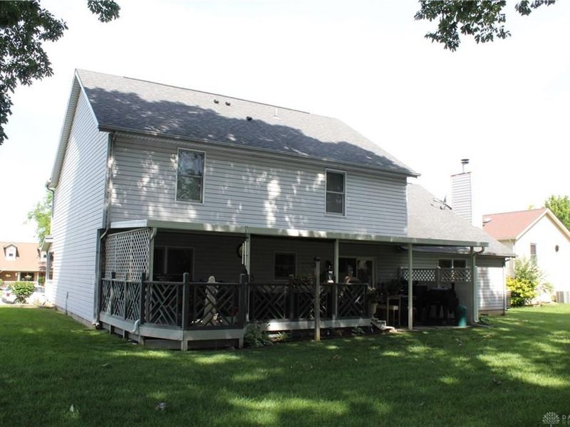 1070 Winston Lane, Tipp City, OH 45371 Photo 30