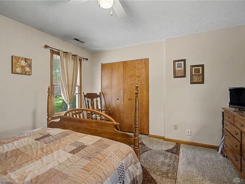 1070 Winston Lane, Tipp City, OH 45371 Photo 57