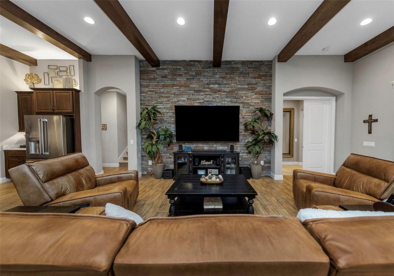 4042 Woodland Retreat Boulevard, New Port Richey, FL 34655 Photo