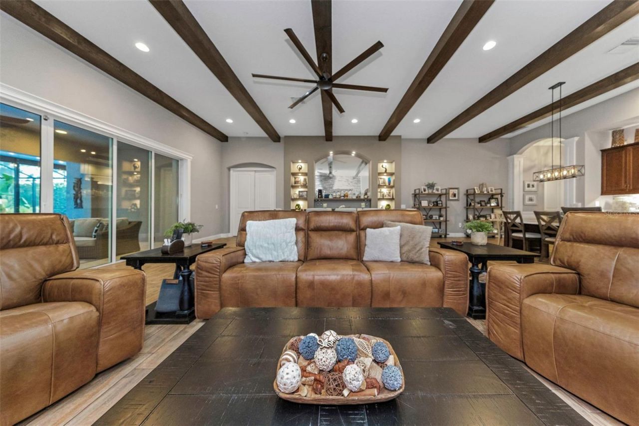 4042 Woodland Retreat Boulevard, New Port Richey, FL 34655 Photo