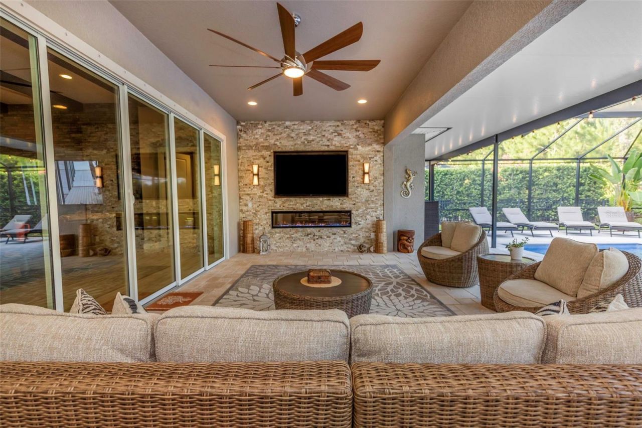 4042 Woodland Retreat Boulevard, New Port Richey, FL 34655 Photo