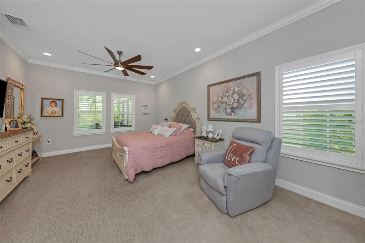 4042 Woodland Retreat Boulevard, New Port Richey, FL 34655 Photo