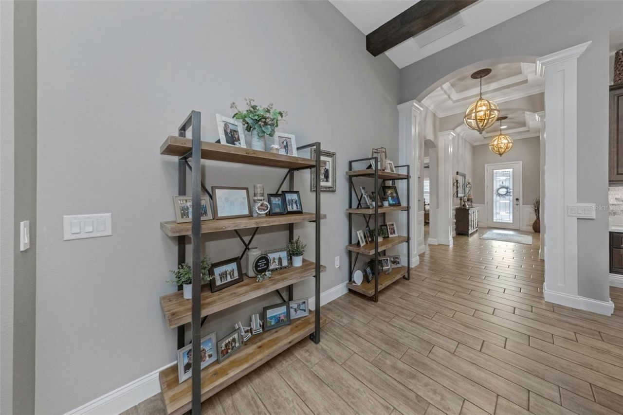 4042 Woodland Retreat Boulevard, New Port Richey, FL 34655 Photo