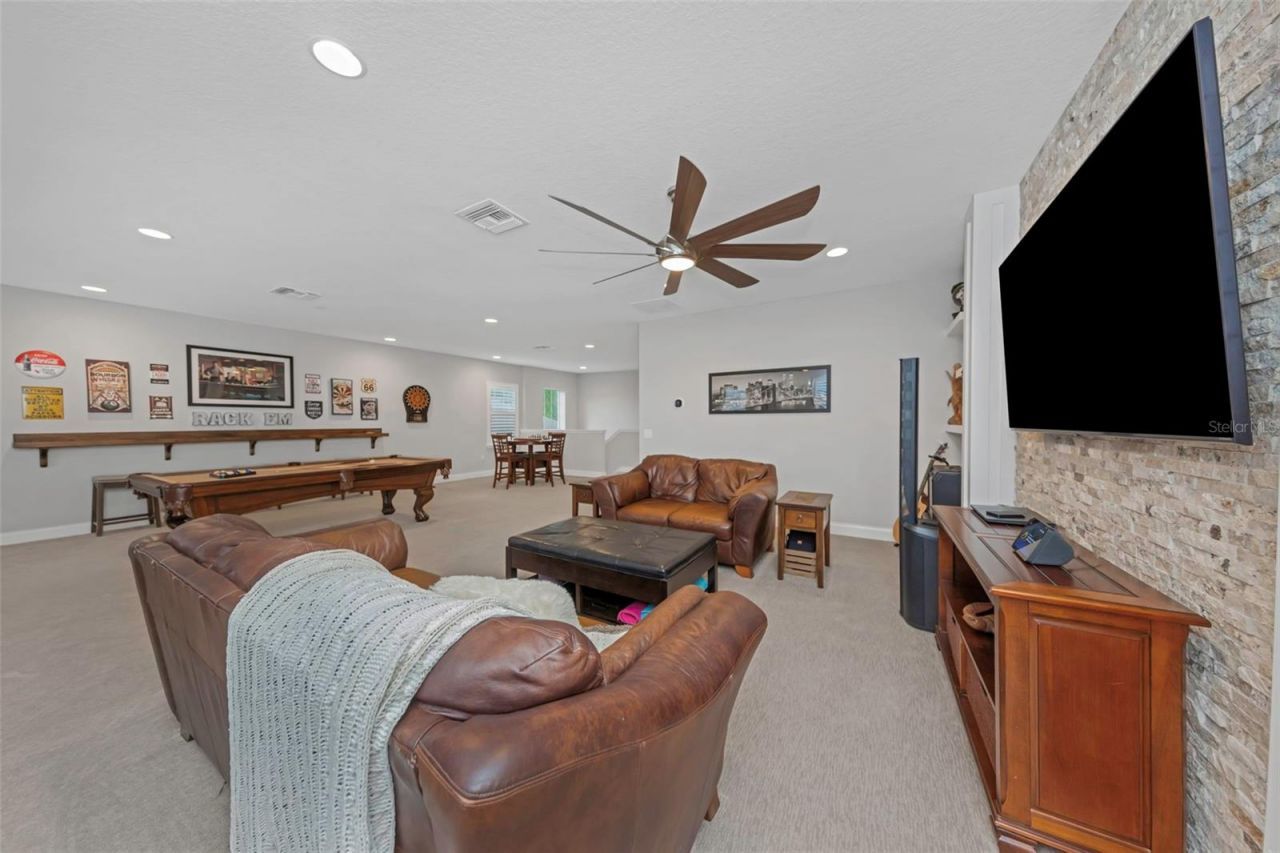 4042 Woodland Retreat Boulevard, New Port Richey, FL 34655 Photo