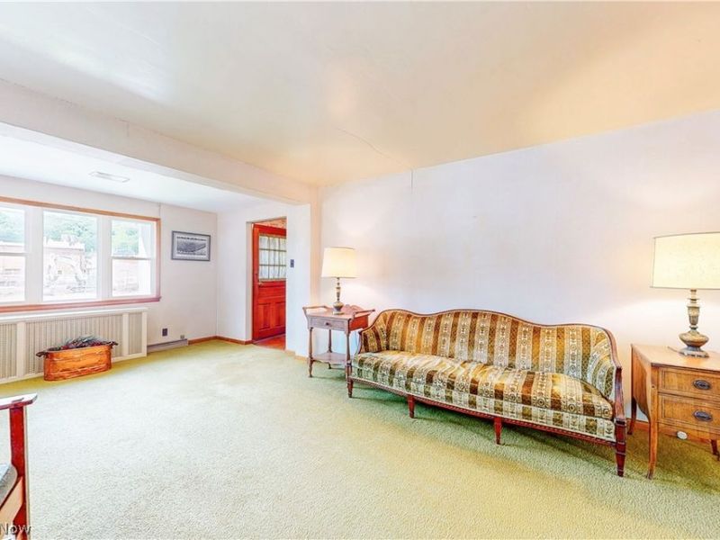 206 N 3rd Street, Toronto, OH 43964 Photo 6