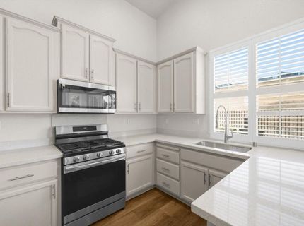 348 Lone Spur Dr, Folsom, CA 95630 Photo