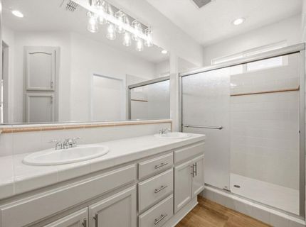 348 Lone Spur Dr, Folsom, CA 95630 Photo
