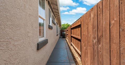 348 Lone Spur Dr, Folsom, CA 95630 Photo