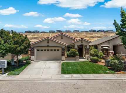 348 Lone Spur Dr, Folsom, CA 95630 Photo