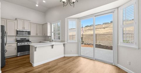 348 Lone Spur Dr, Folsom, CA 95630 Photo