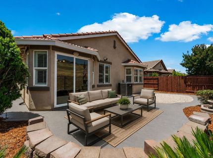 348 Lone Spur Dr, Folsom, CA 95630 Photo