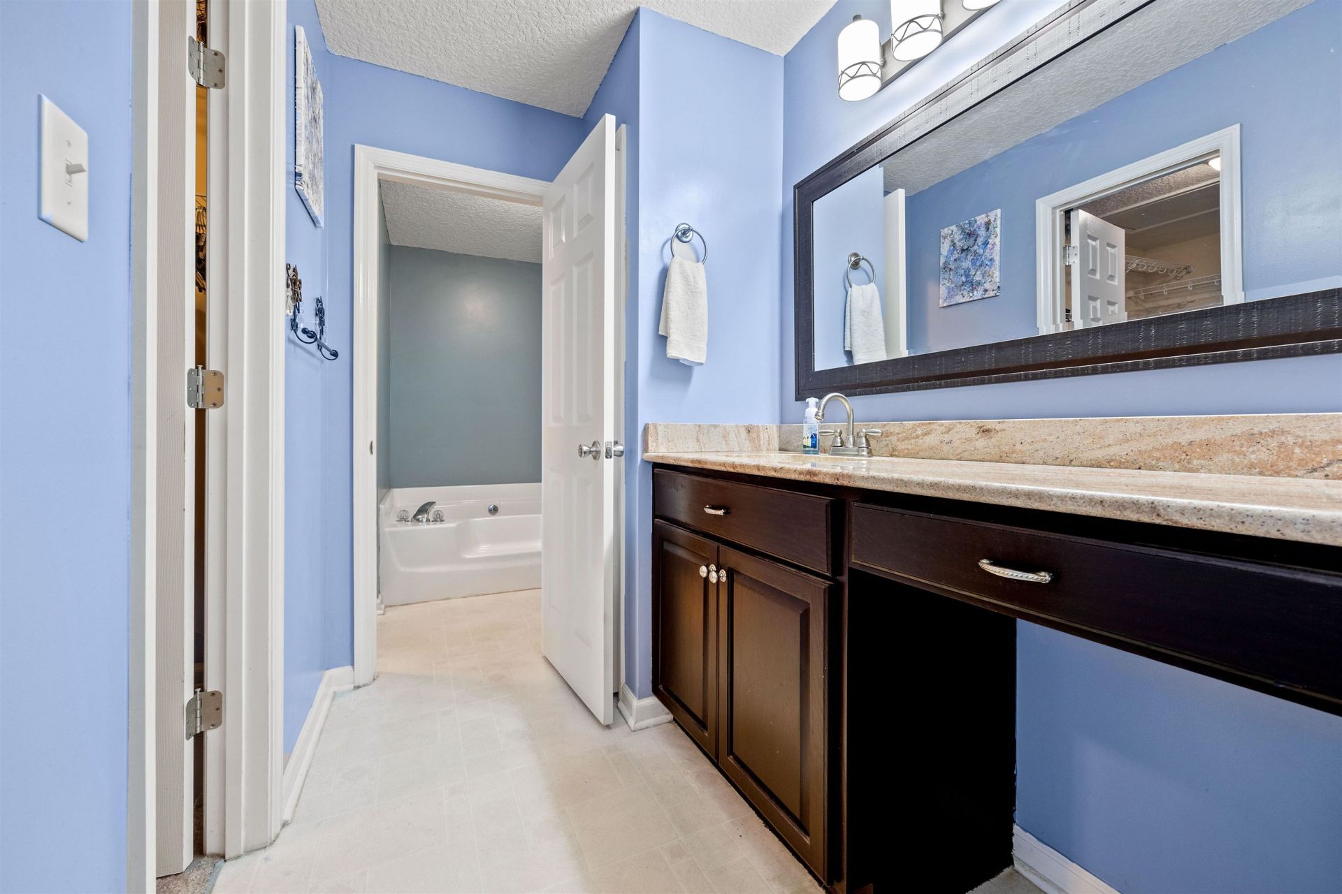 135 NE Golden Rain Terrace , Lee, FL 32059 Photo