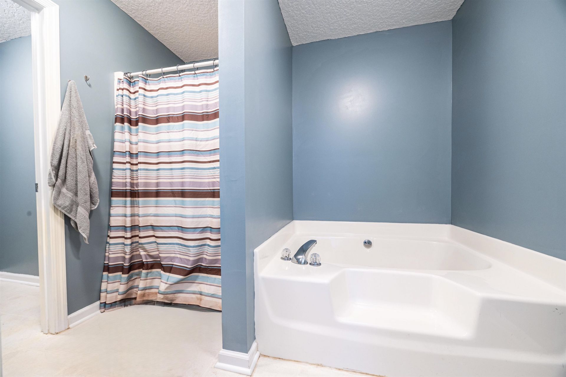135 NE Golden Rain Terrace , Lee, FL 32059 Photo