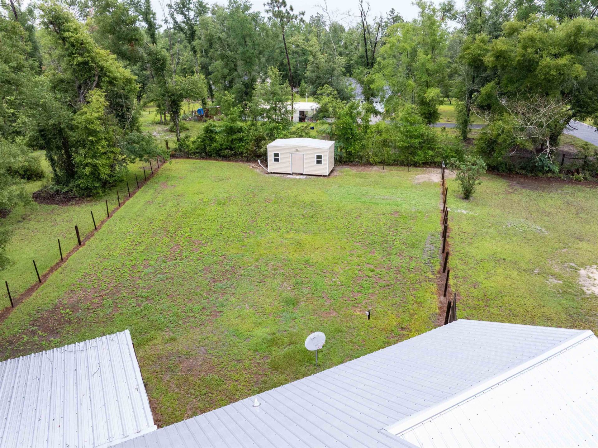 135 NE Golden Rain Terrace , Lee, FL 32059 Photo