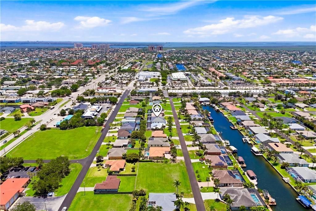 4627 SW 17th Ave , Cape Coral, FL 33914 Photo
