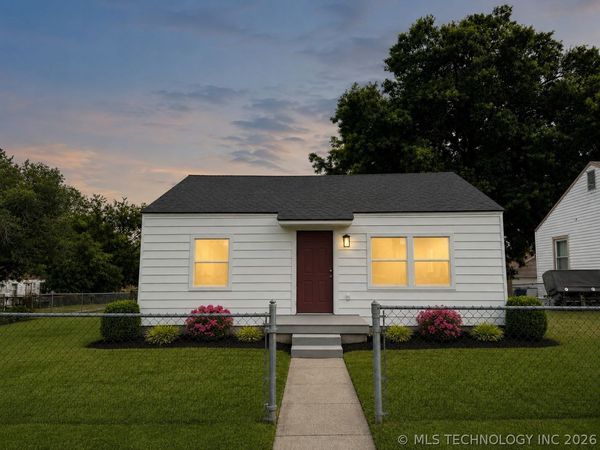 2722 E Marshall Street , Tulsa, OK 74110