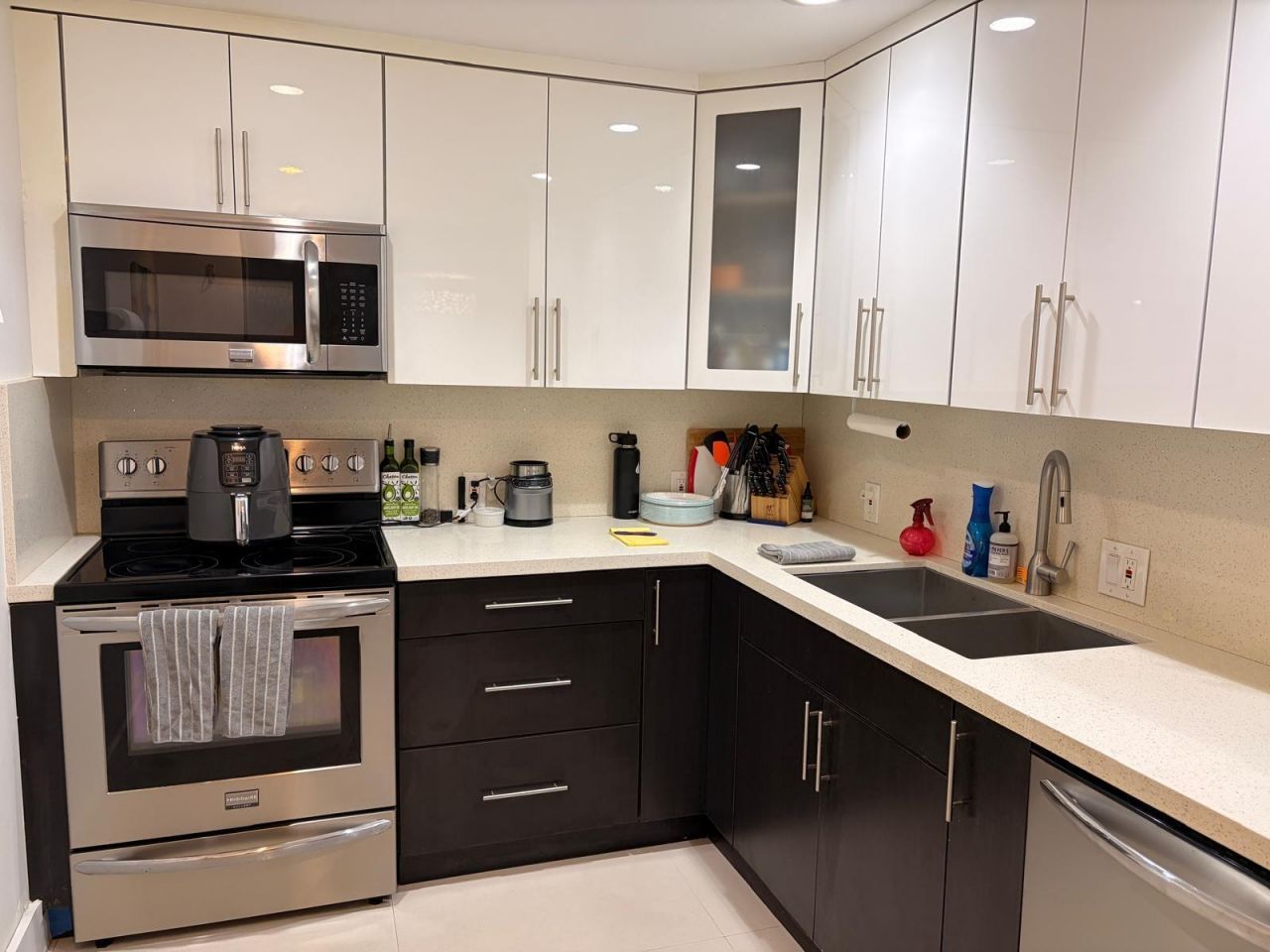 3625 N Country Club Drive, Unit 206, Aventura, FL 33180 Photo