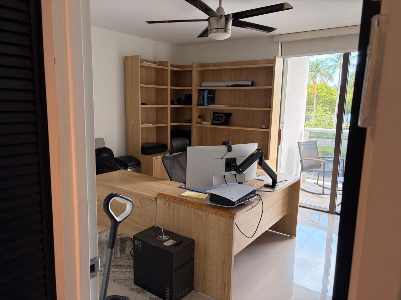 3625 N Country Club Drive, Unit 206, Aventura, FL 33180 Photo