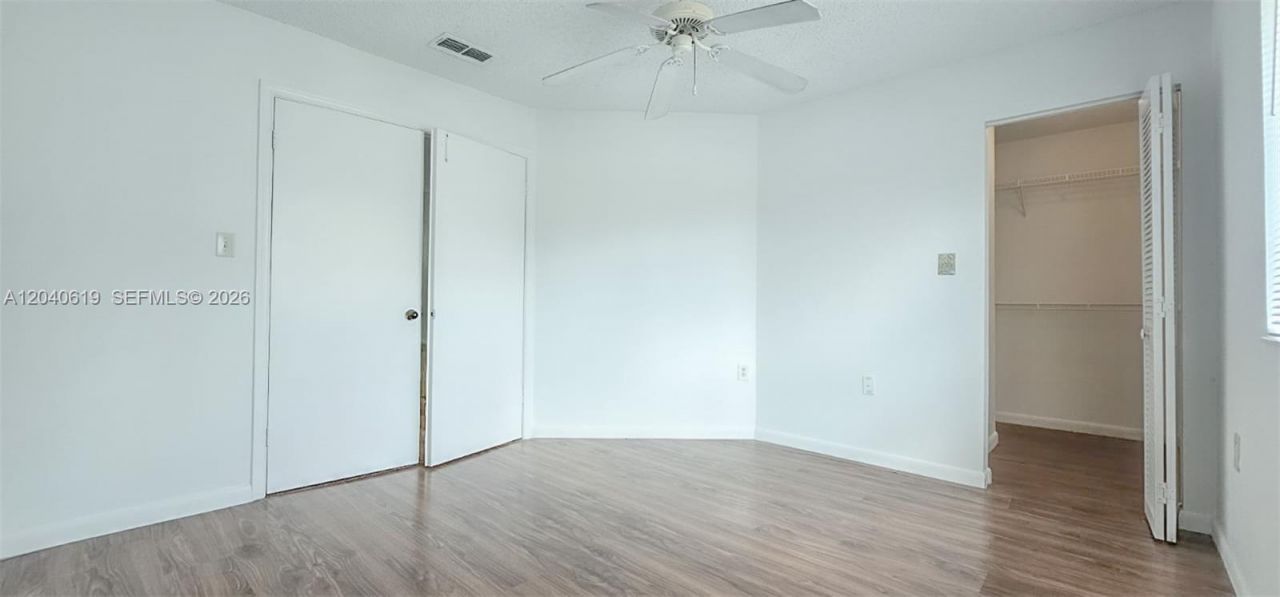 3204 Glenmoor Dr , Unit 3204, West Palm Beach, FL 33409 Photo