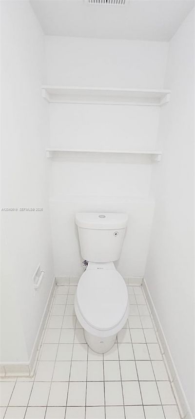 3204 Glenmoor Dr , Unit 3204, West Palm Beach, FL 33409 Photo