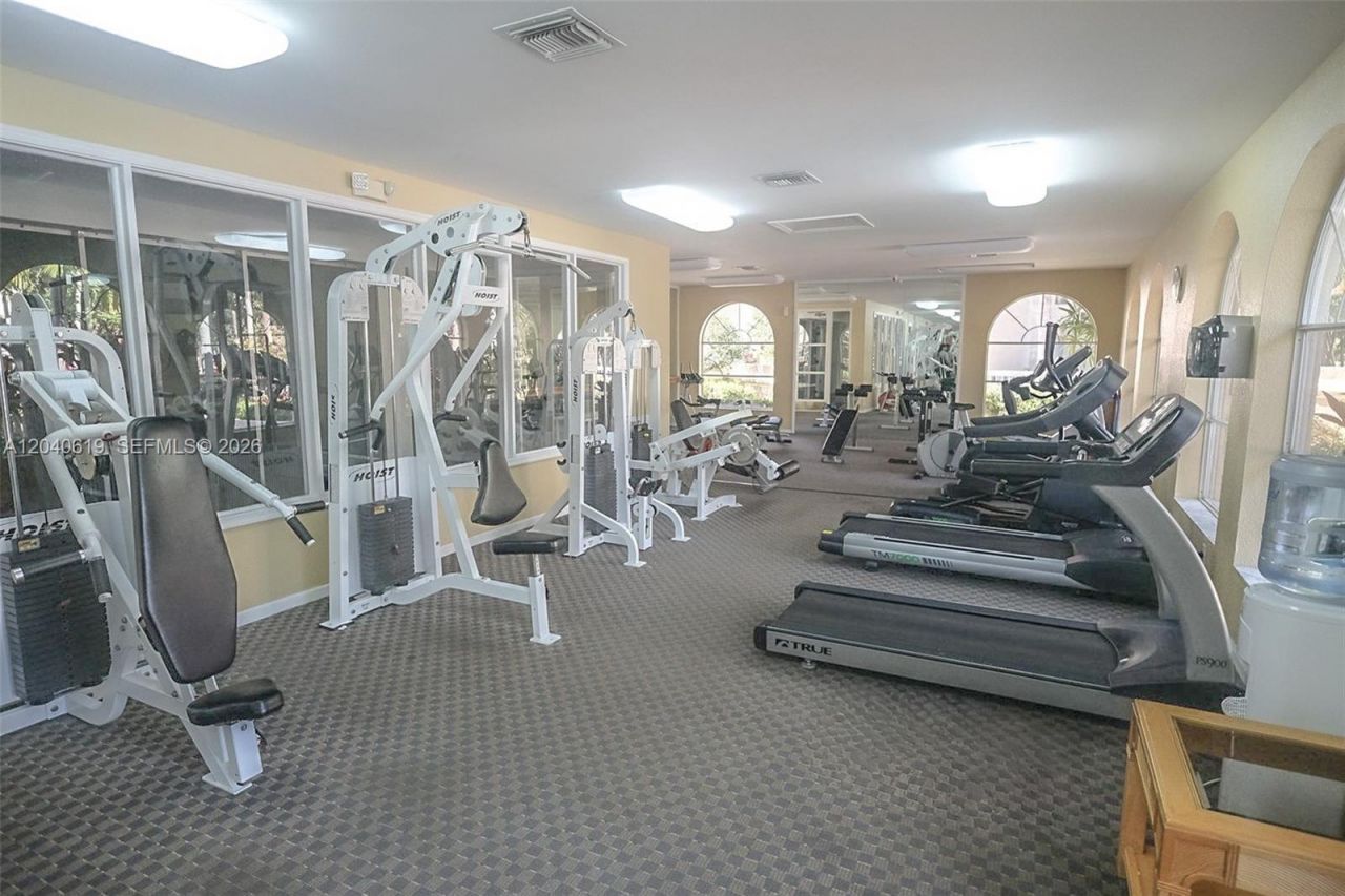 3204 Glenmoor Dr , Unit 3204, West Palm Beach, FL 33409 Photo