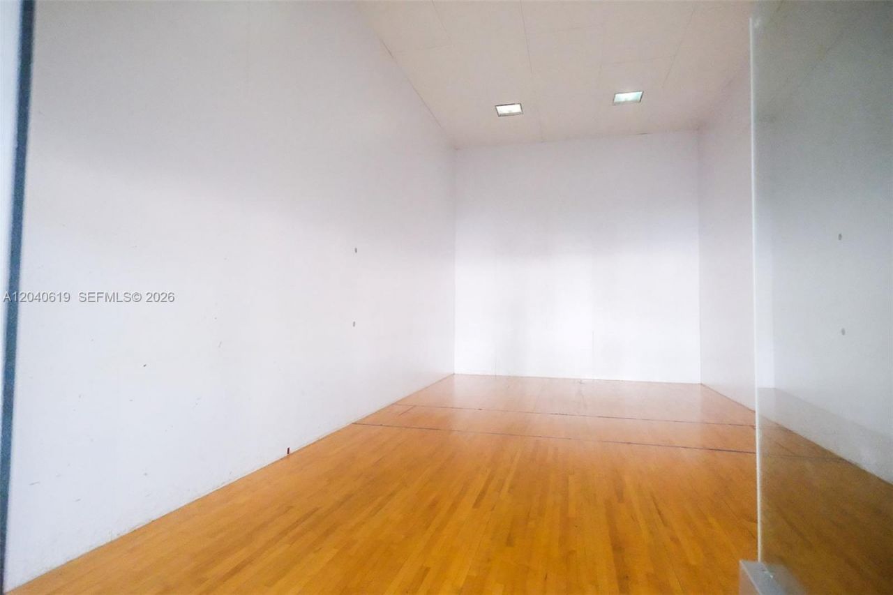 3204 Glenmoor Dr , Unit 3204, West Palm Beach, FL 33409 Photo