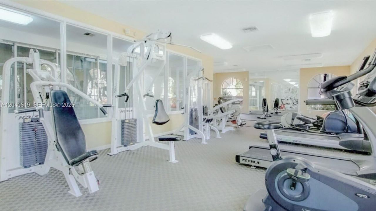 3204 Glenmoor Dr , Unit 3204, West Palm Beach, FL 33409 Photo