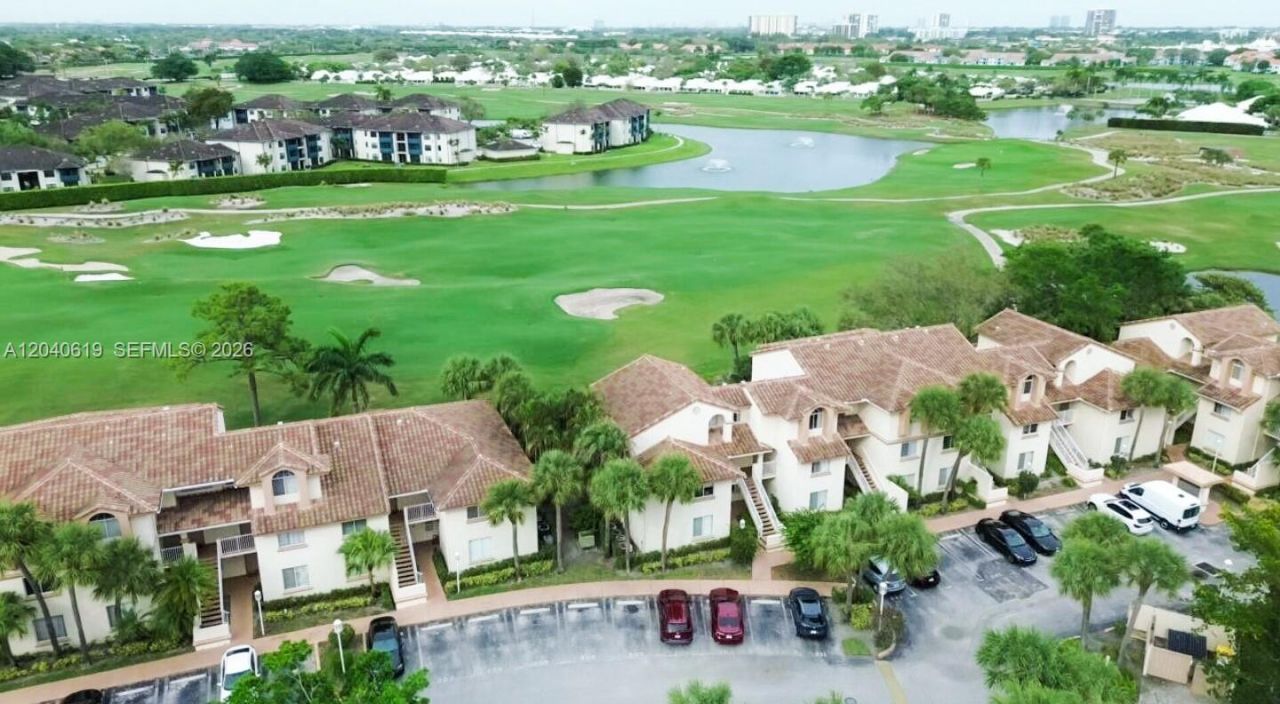 3204 Glenmoor Dr , Unit 3204, West Palm Beach, FL 33409 Photo