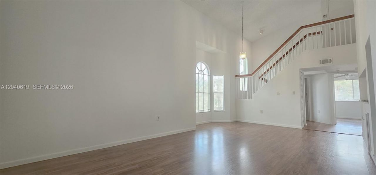 3204 Glenmoor Dr , Unit 3204, West Palm Beach, FL 33409 Photo