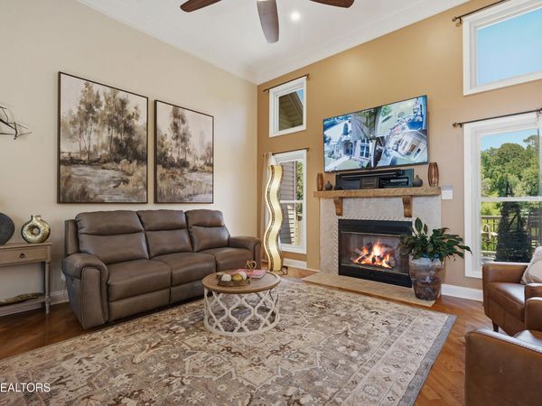 2223 Summerfield Lane, Sevierville, TN 37876