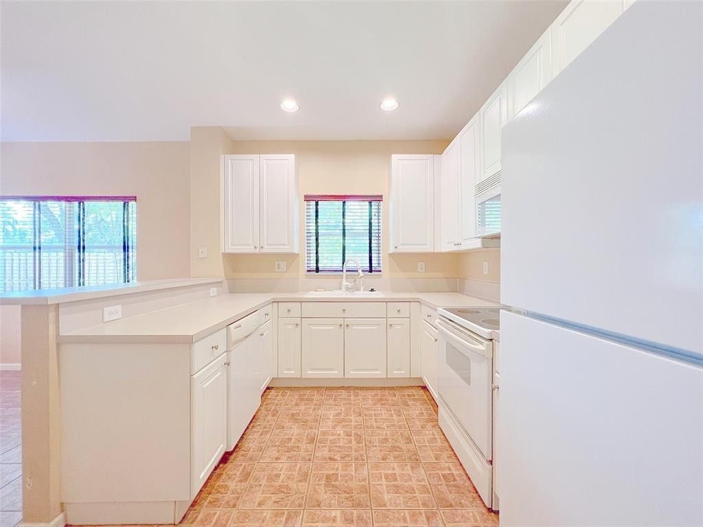 2132 NW 75th Way, Pembroke Pines, FL 33024 Photo