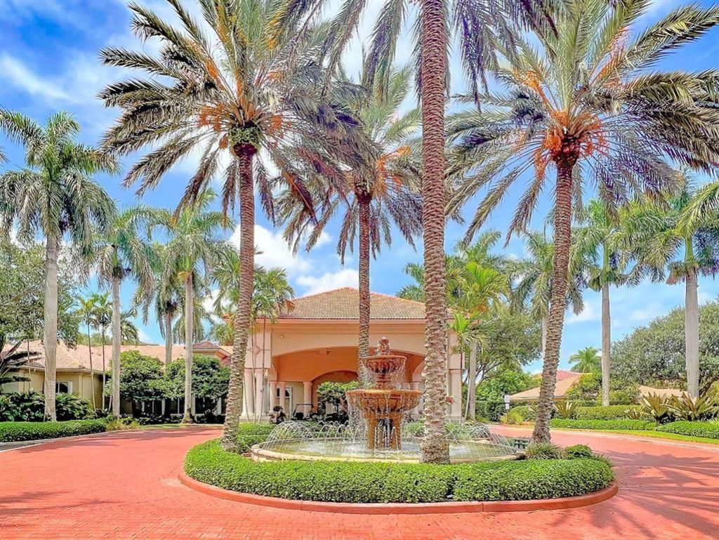 2132 NW 75th Way, Pembroke Pines, FL 33024 Photo