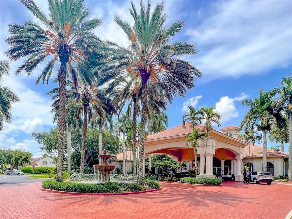 2132 NW 75th Way, Pembroke Pines, FL 33024 Photo