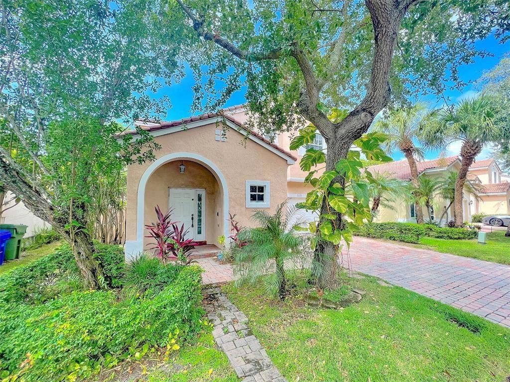 2132 NW 75th Way, Pembroke Pines, FL 33024 Photo