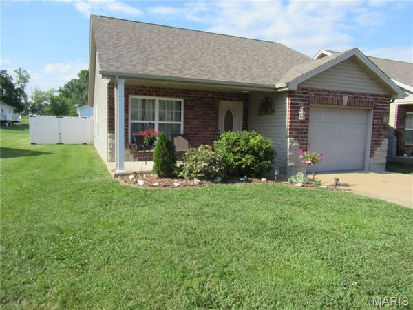 703 Tessa Drive , Sullivan, MO 63080