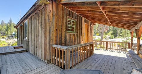 100 S Yuba Dr, Soda Springs, CA 95728 Photo