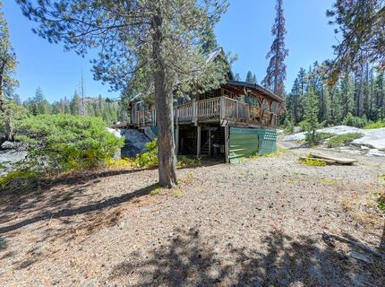 100 S Yuba Dr, Soda Springs, CA 95728 Photo