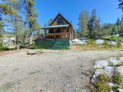 100 S Yuba Dr, Soda Springs, CA 95728 Photo
