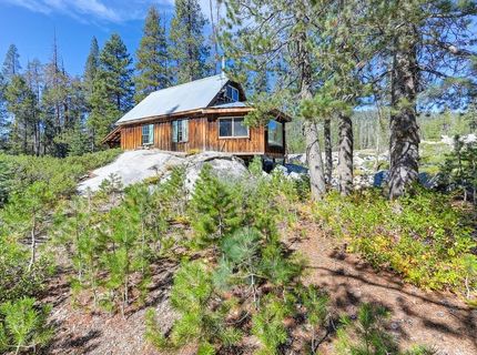 100 S Yuba Dr, Soda Springs, CA 95728 Photo