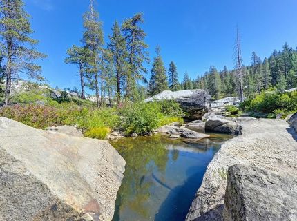 100 S Yuba Dr, Soda Springs, CA 95728 Photo