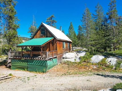 100 S Yuba Dr, Soda Springs, CA 95728 Photo