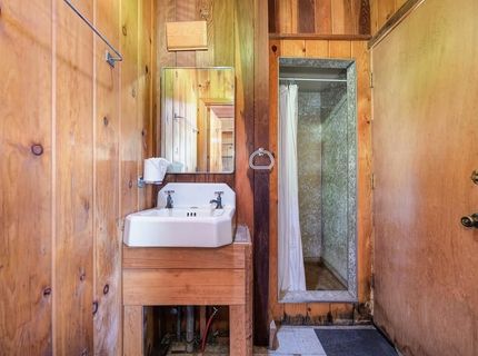 100 S Yuba Dr, Soda Springs, CA 95728 Photo